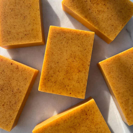 Savon au curcuma